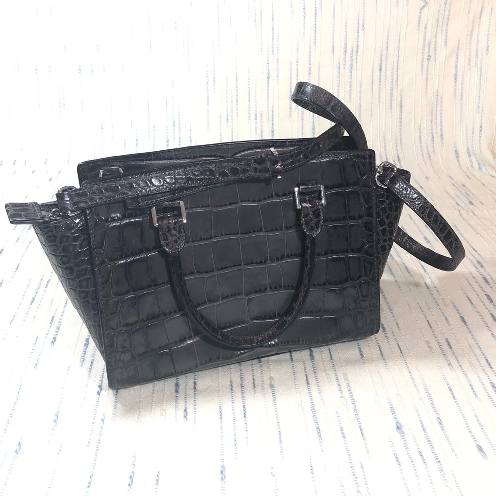 SOLd Michael Kors Faux Croc Skin Selma Satchel - Picture 2 of 8